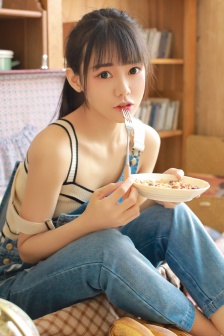莫妮卡三级无删减版